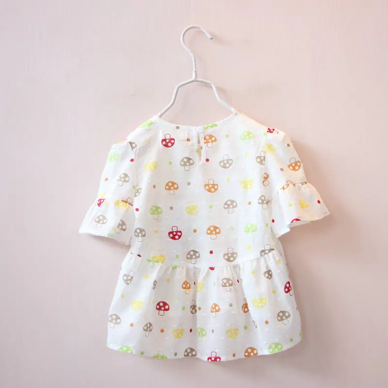 Лето Принцесса Девушка Майка 2017 Моды Гриб Шаблон Новорожденных Девочек Футболки