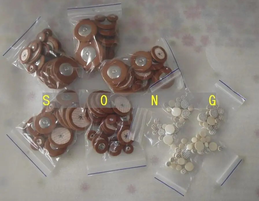 

Excellent 5 set Tenor sax pads and 5 set clarinet pads