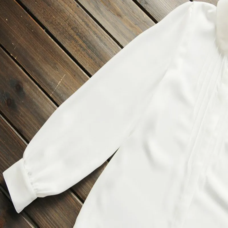 Sell like hot cakes Fashion female elegant bow tie white blouses Chiffon peter pan collar casual shirt Ladies tops school blouse |