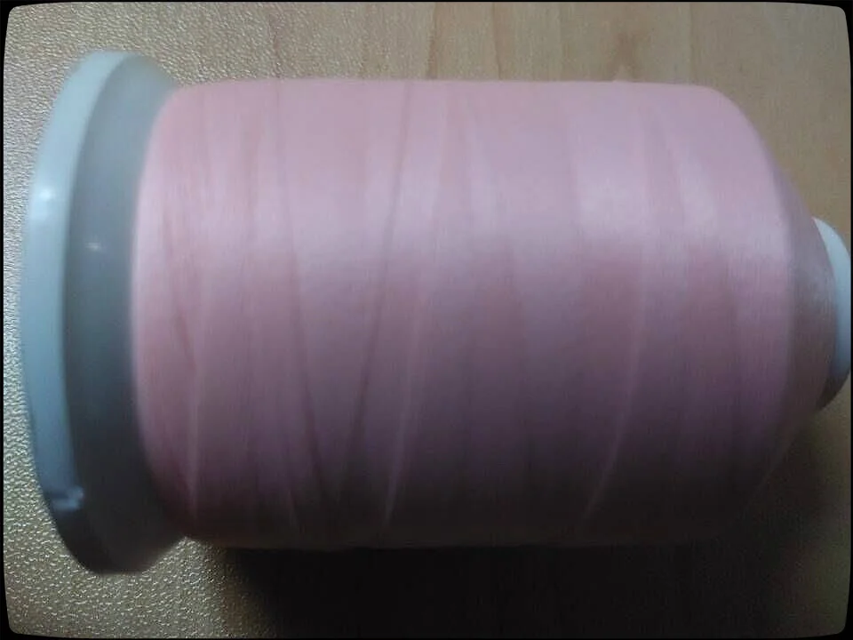 Ярко розовая мини катушка 1000 м 100% нейлон светится в темноте светящаяся нить с