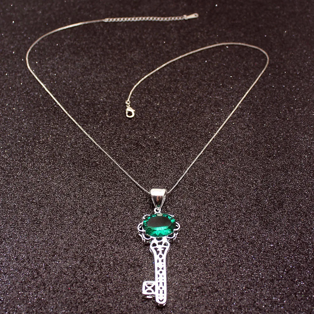 Hermosa удивительное Новое поступление GreenTopaz серебряное ожерелье кулон для женщин 20