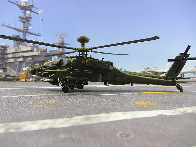 Модель вертолета Apache AH 64D высокая имитация статического готового самолета 1:72