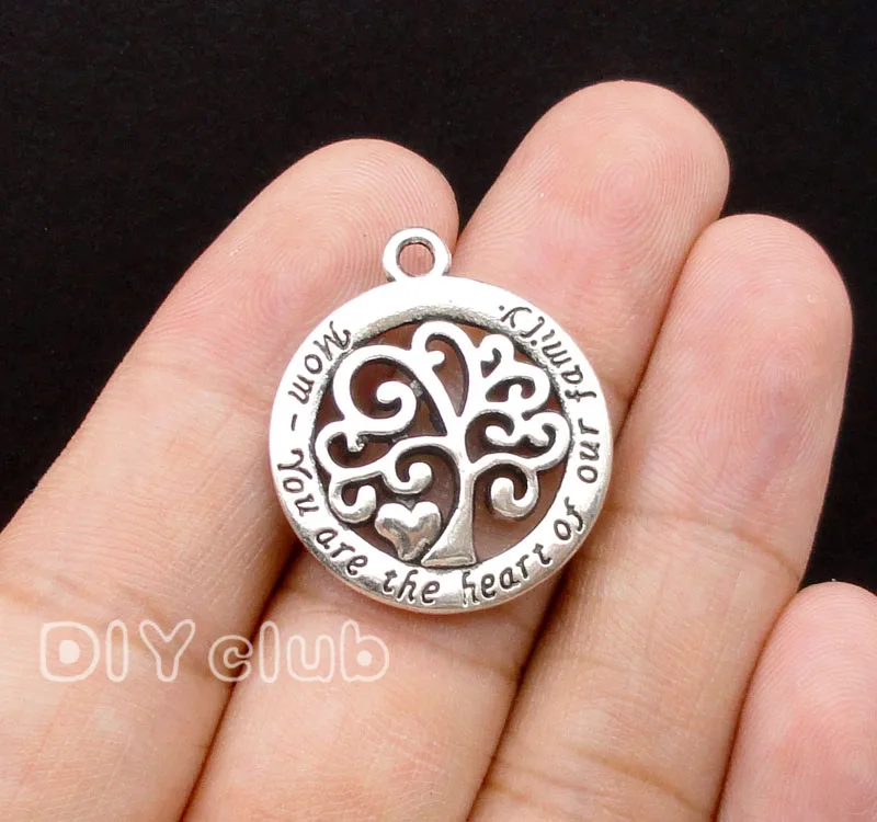

25pcs-Mom Family Tree Charms, Antique Silver You Are The Heart Of Our Family Charms Pendant 26x23mm