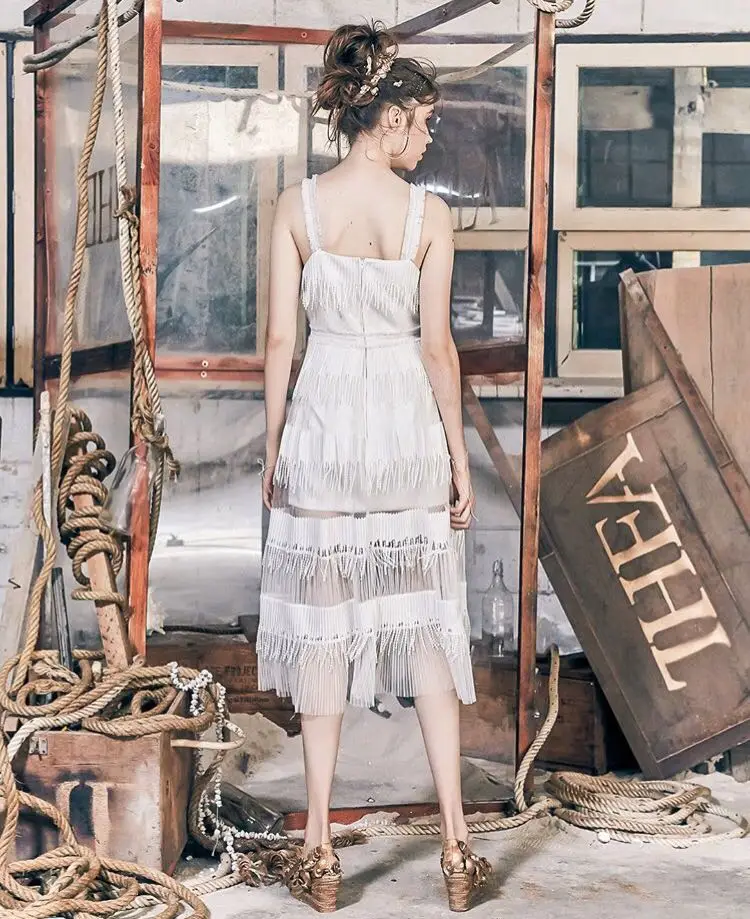 2018 Таиланд перспектива сетки шить кружева С НАБОРНЫМИ БРЕТЕЛЬКАМИ платье H061 |