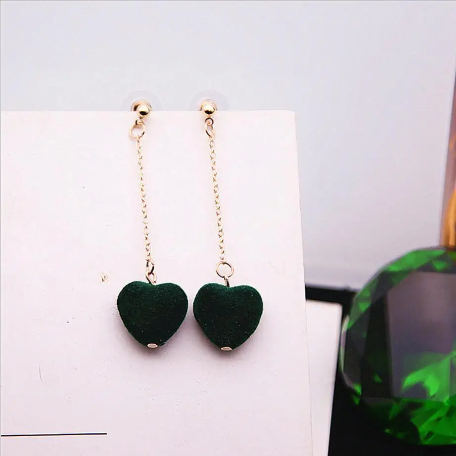 Корейский любовь сердце сплава кулон длинные серьги кисточкой красные черные