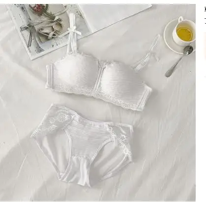 1 | Мать и ребенок