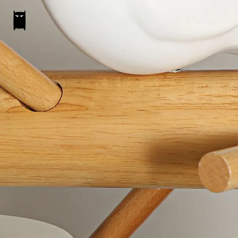 Светильник из натурального дерева молочного стекла белый тройной подвесной