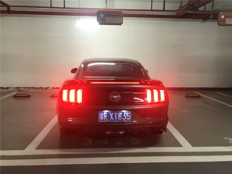 Для Ford Mustang спойлер- Mustang спойлер GT светодиодный свет ABS Материал заднее крыло автомобиля праймер цвет задний спойлер