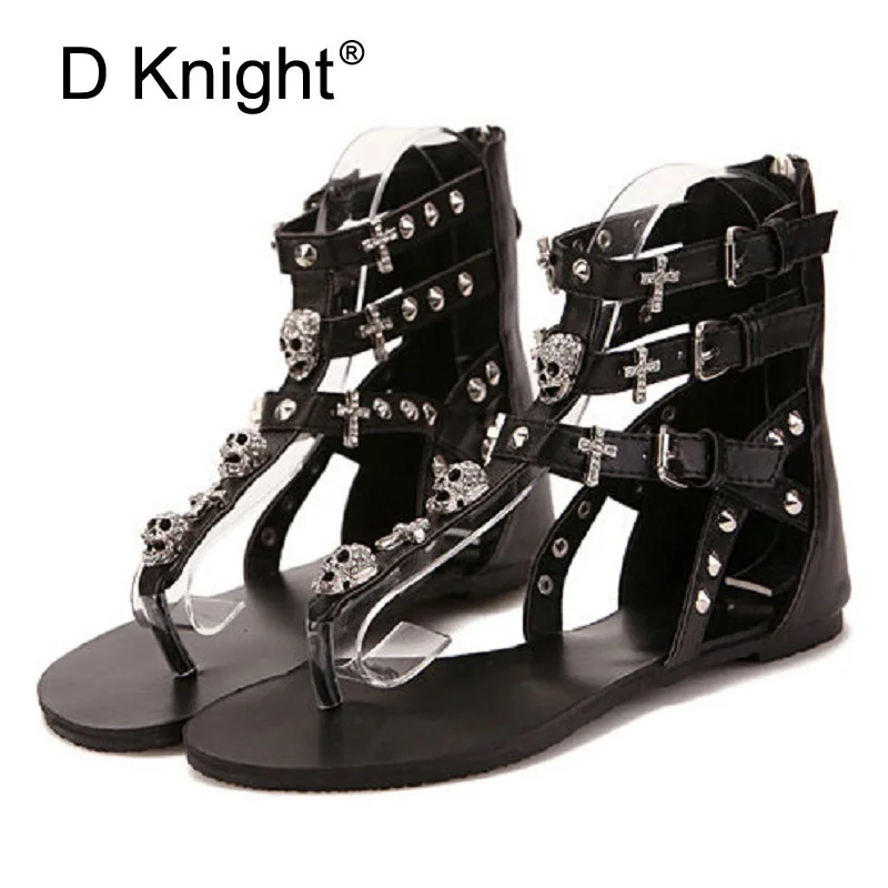 

Women Studded Sandals Roman Black White Flat Gladiator Sandals For Woman Punk Skull Rivet buckle Strap Flip Flops with back zip