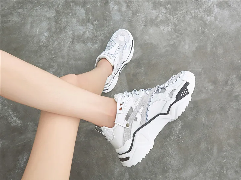 Повседневная Белая обувь; женские кроссовки на платформе; zapatos de mujer; модная брендовая обувь; chaussures femme; женская обувь из натуральной кожи; Цвет Черный