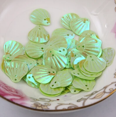 Бесплатная доставка 100 шт Высокое качество 13 мм блёстки аксессуары для одежды