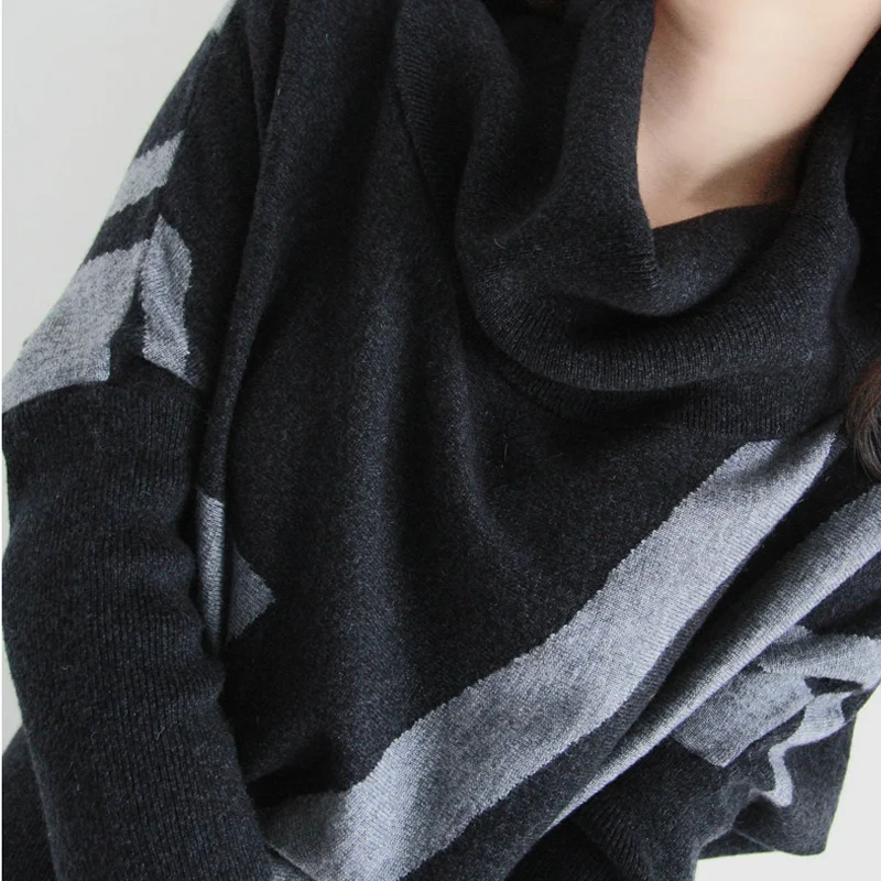 Женское трикотажное платье с высоким воротником длинное платье-свитер в полоску