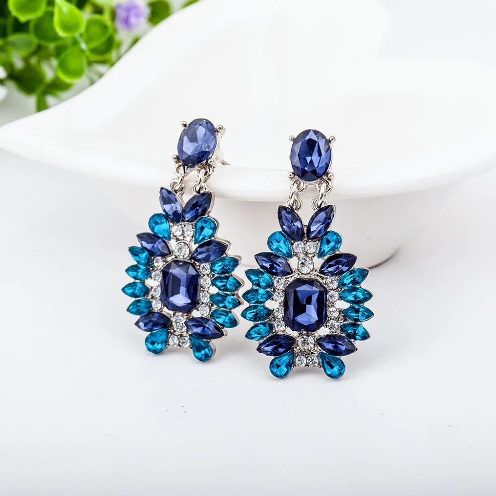 Женские серьги капли с большими синими кристаллами длинные полыми цветами