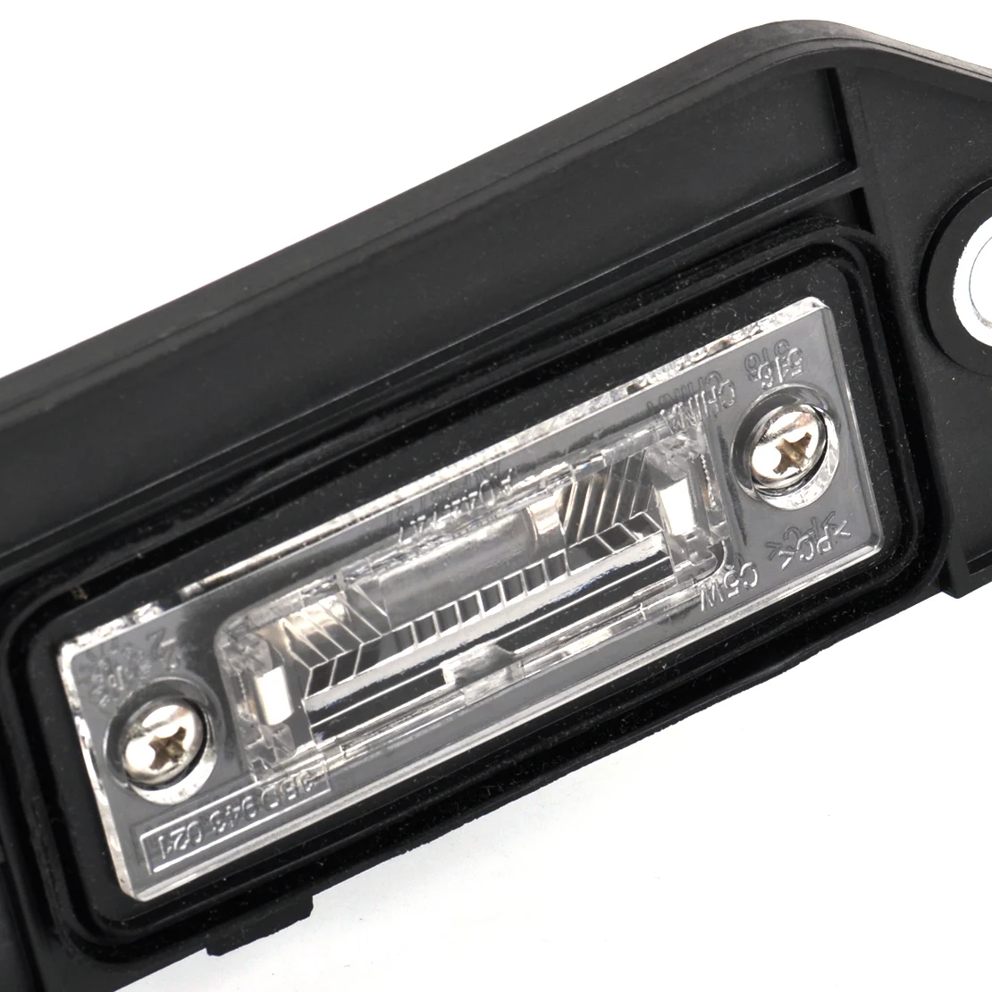 

DWCX New Car Rear Tailgate Trunk Lid Handle with License Plate Lamp Light 1TD827574A 1T0827574L for VW Passat Touran Jetta Golf