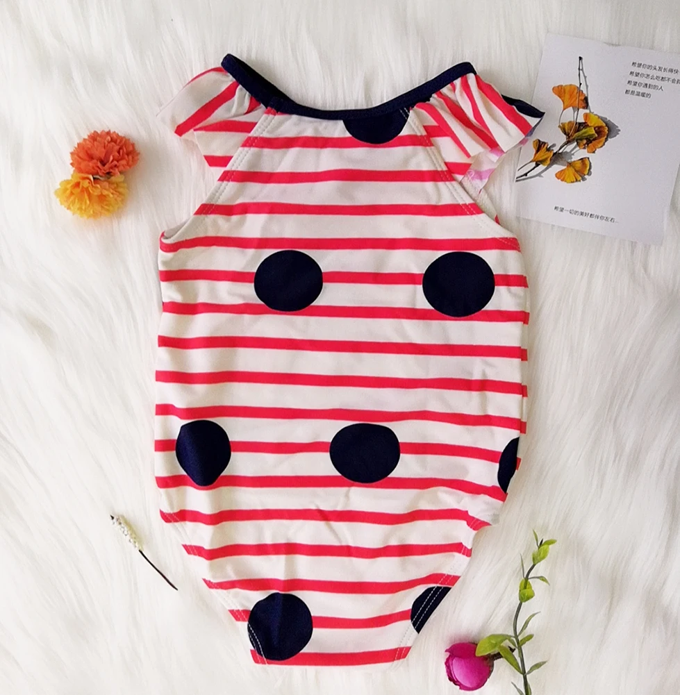 Купальный костюм для маленьких девочек с классическим цветочным узором детский