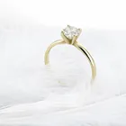 Женское кольцо с бриллиантом, обручальное кольцо из твердого желтого золота 10 к с бриллиантом круглой огранки, Муассанит 0,5 карат, 4 зубца, Solarite Lab