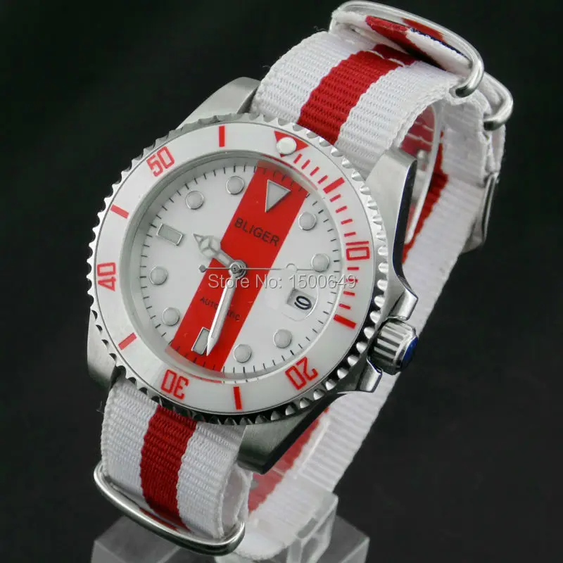 40 мм сапфировое стекло белый ободок с красной отметкой бело красный циферблат