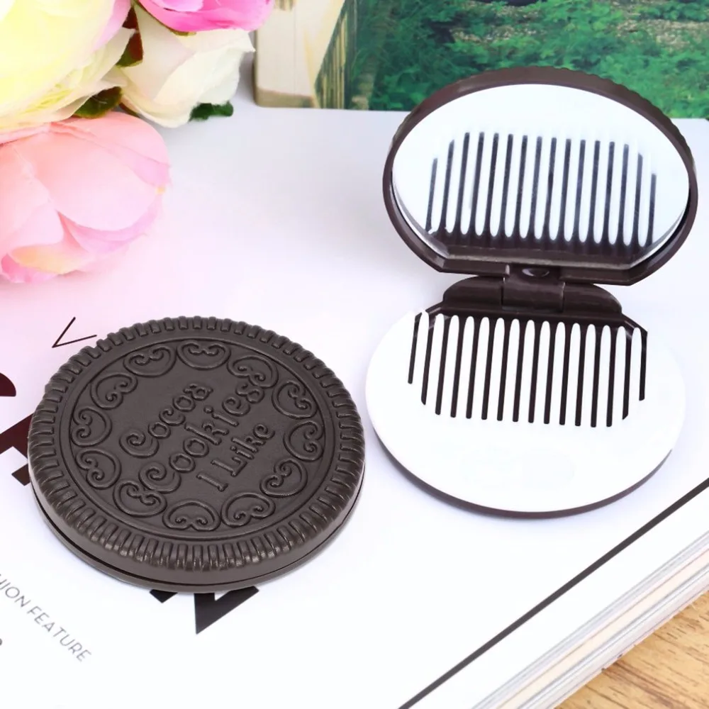 

1PC Dark Brown Cute Chocolate Cookie Shaped Design Makeup Mirror with Comb Lady Women Makeup Tool Pocket Mirror Home Office Use