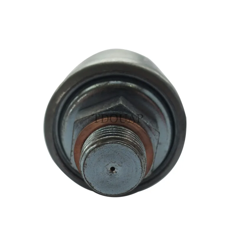 A001 542 56 17 34/2C датчик давления масла для MERCEDES Mk 70-94 0015425617 0-5bar M14x1.5 0 25 +-0 15 масляный |