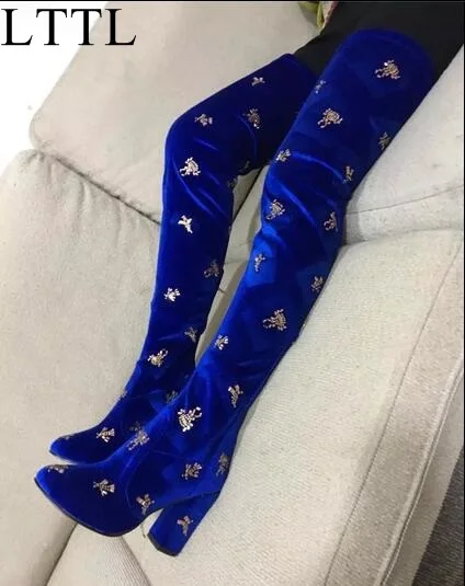 Женские бархатные сапоги выше колена черные или синие с круглым носком на