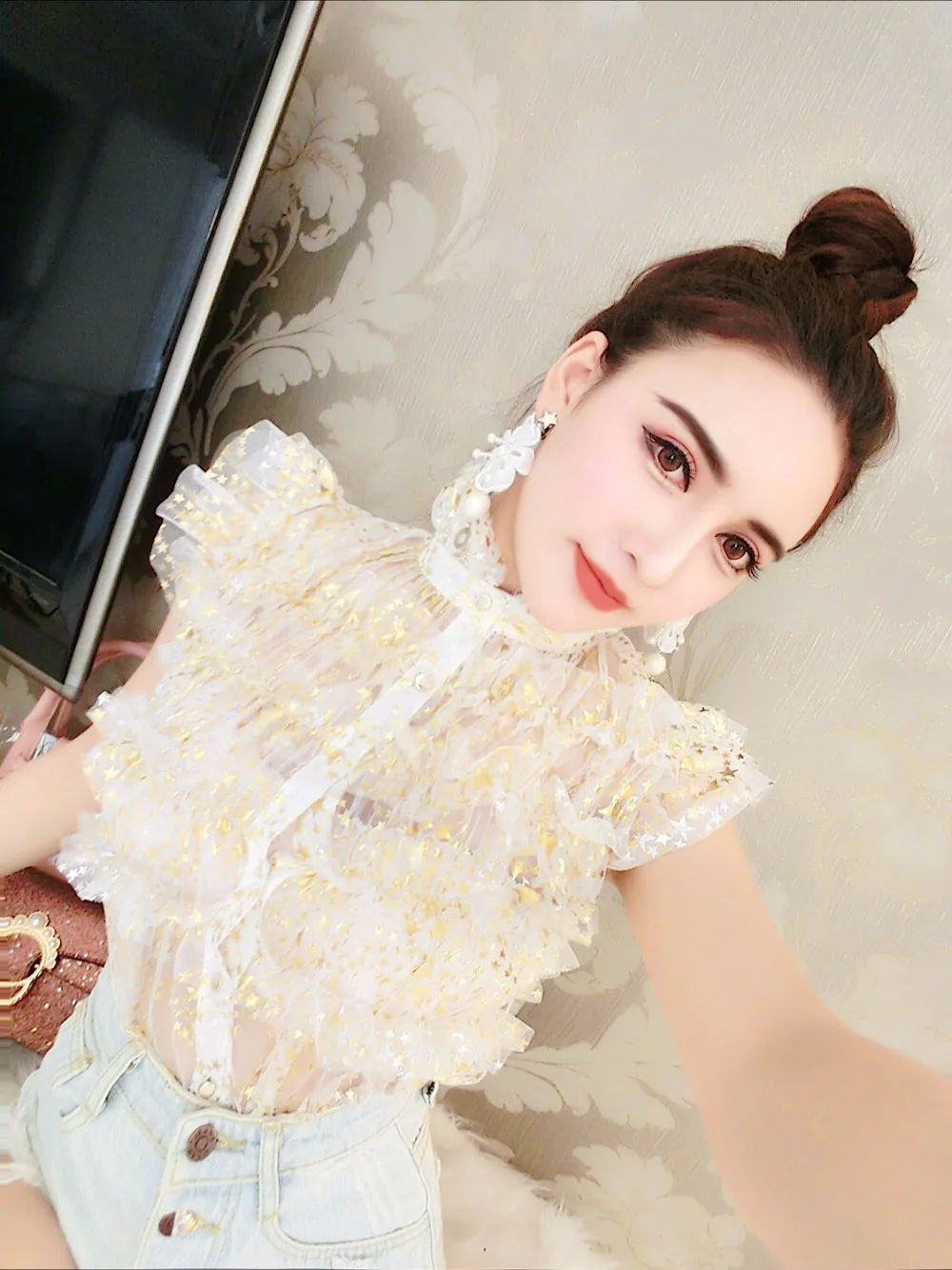 WHITNEY WANG 2018 Summer Fashion Streetwear Stars Sequins Mesh Blouse Women blusas Shirt Tops |