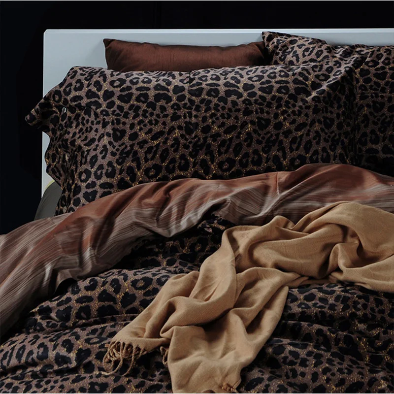 Комплект постельного белья CHAUSUB с леопардовым принтом комплект из 4 простыней