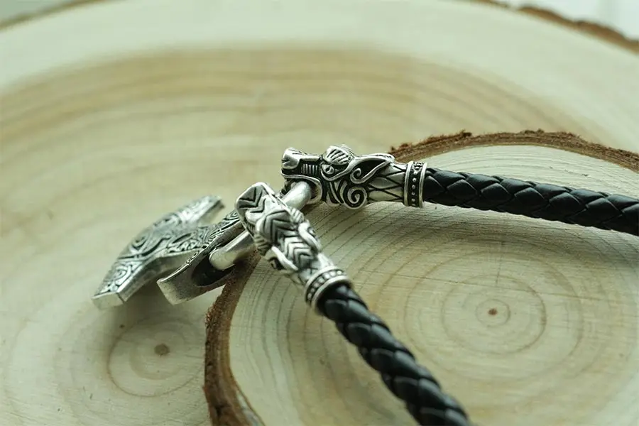 1 шт. lanseis viking кулон с вороном скандинавских языческих мужчин ожерелье Ворон Mjolnir молоток