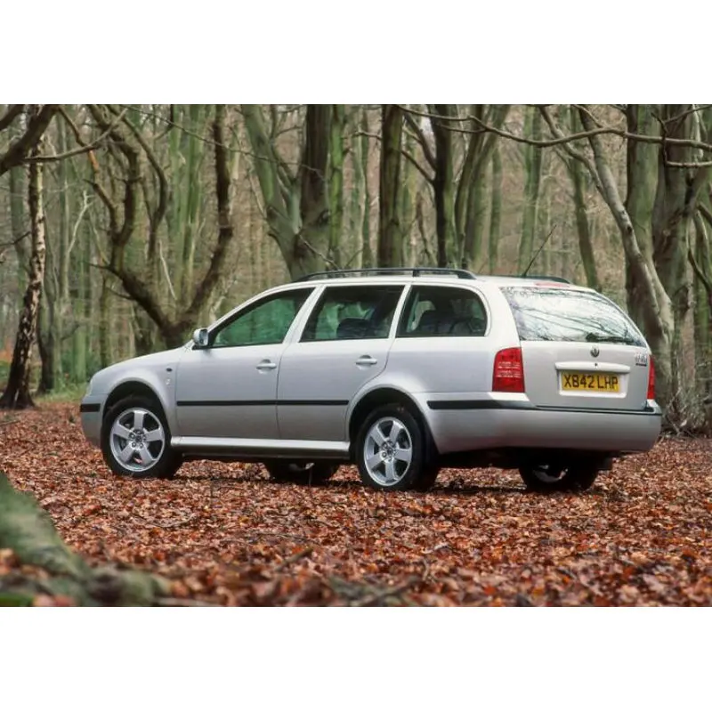 Автомобильная светодиодная лампа для SKODA OCTAVIA I Combi 1U5 с указателем поворота