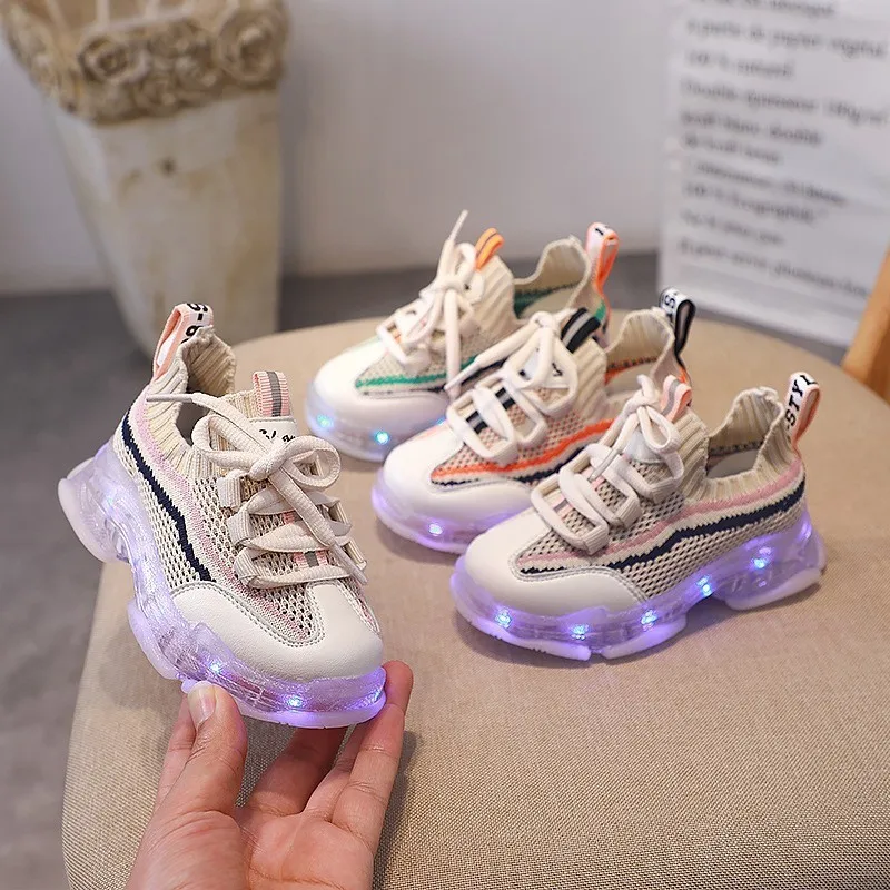 

CNFSNJ brand 2019 new Girls boys LED Light Shoes Toddler Anti-Slip Sports Booties Kids Sneakers Children Flats Glowing Shoes