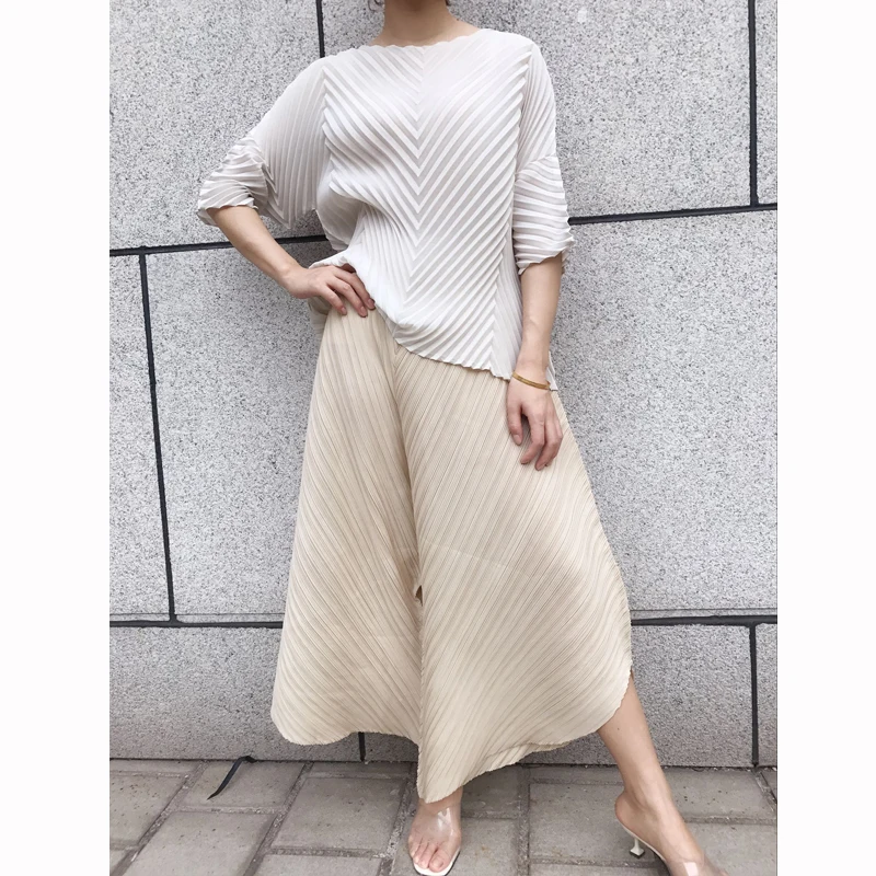 Changpleat, новинка, Женская свободная футболка, топы, Miyak, плиссированная, модный дизайн, Круглый ворот, одноцветная, неровная, большой размер, женские футболки, T956
