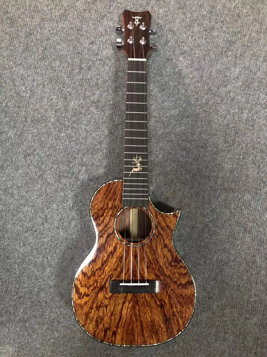 26-дюймовый палисандр все-в-одном миниатюрная гитара укулеле Гавайская 4-струнная