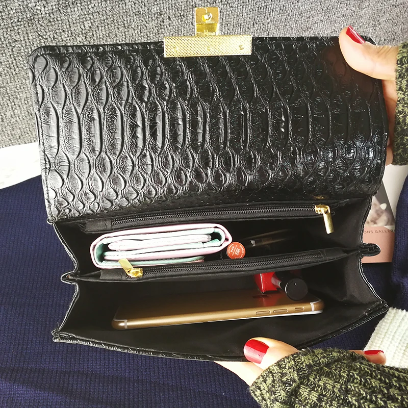 Мини-маленькая сумка 2018 новая модель Корейская сумка-мессенджер на одно плечо