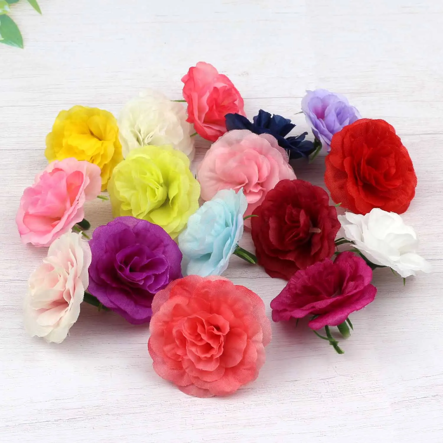 

30pcs 4cm Artificial Roses Flower Heads Wedding Decoration Rose Red