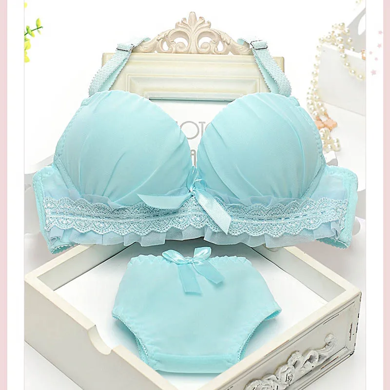 2018 Новое дамское кружевное студенческое нижнее белье костюм женский Собранный