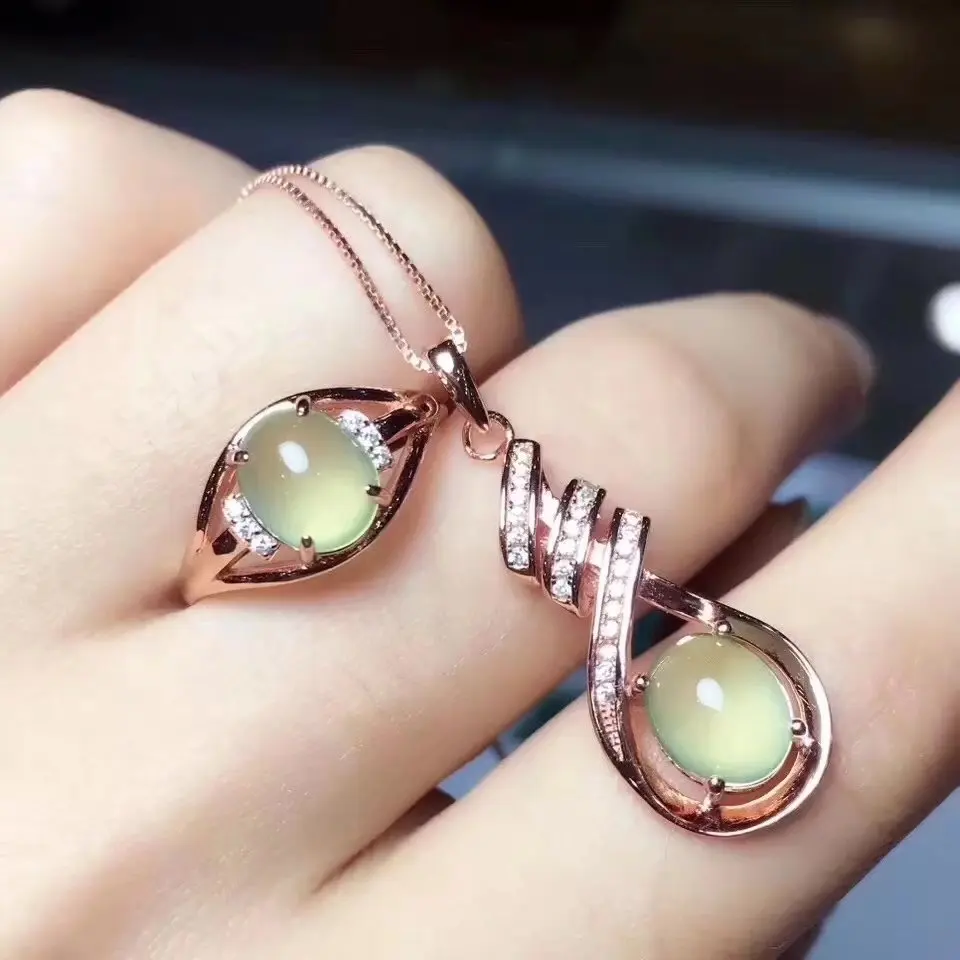 Женский ювелирный набор из натурального серебра 925 пробы с натуральным зеленым
