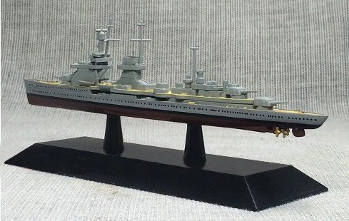 

rare 1:1250 Germany Nuremberg Light Cruiser Alloy Collection