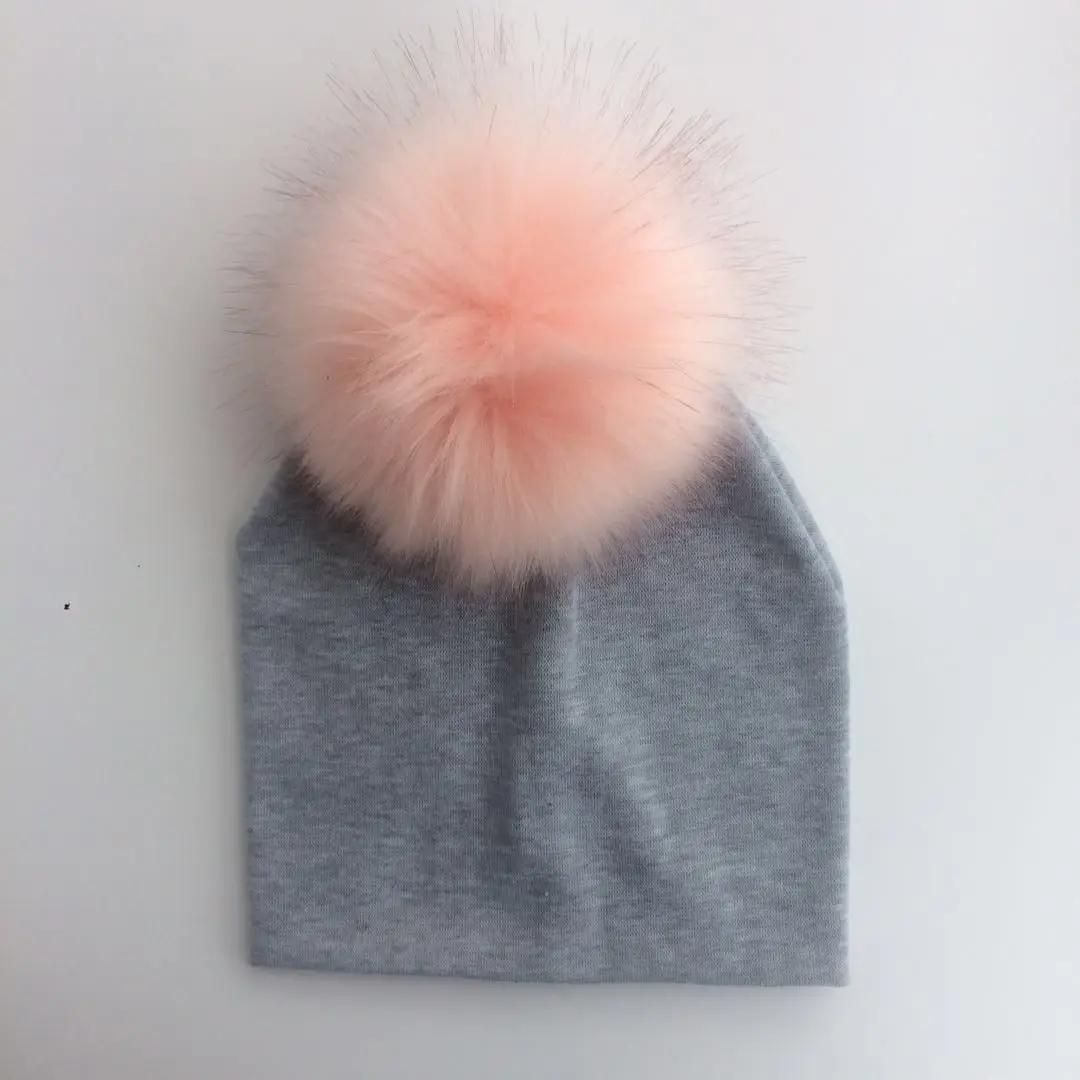 gray Ребенок малыш Дети Девочки Мальчик теплая шапка зимняя шапочка вязаная бини младенческой хлопок Красочные енота искусственный мех помпон шапка - Цвет: gray