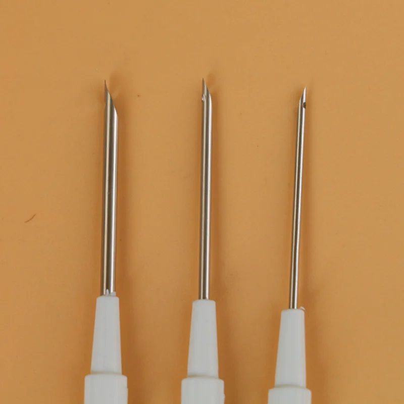 

6 Pcs/Set DIY Embroidery Pen 1.3/1.6/2.2mm Diameter Plastic Needles Threaders Clothing Knitting Punch Sewing Needle Tool FPing