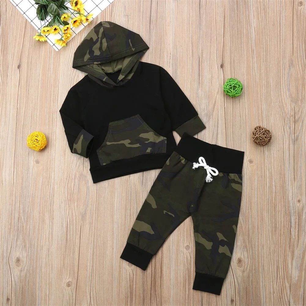 2 шт. Hooded Camo Комплекты одежды для новорожденных девочек Толстовка для мальчиков топы, штаны Демисезонный верхняя одежда Комплект 0-24 м