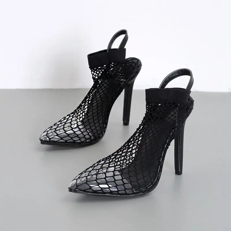 Пикантные женские босоножки с острым носком на каблуке Сезон лето Новинка 2019