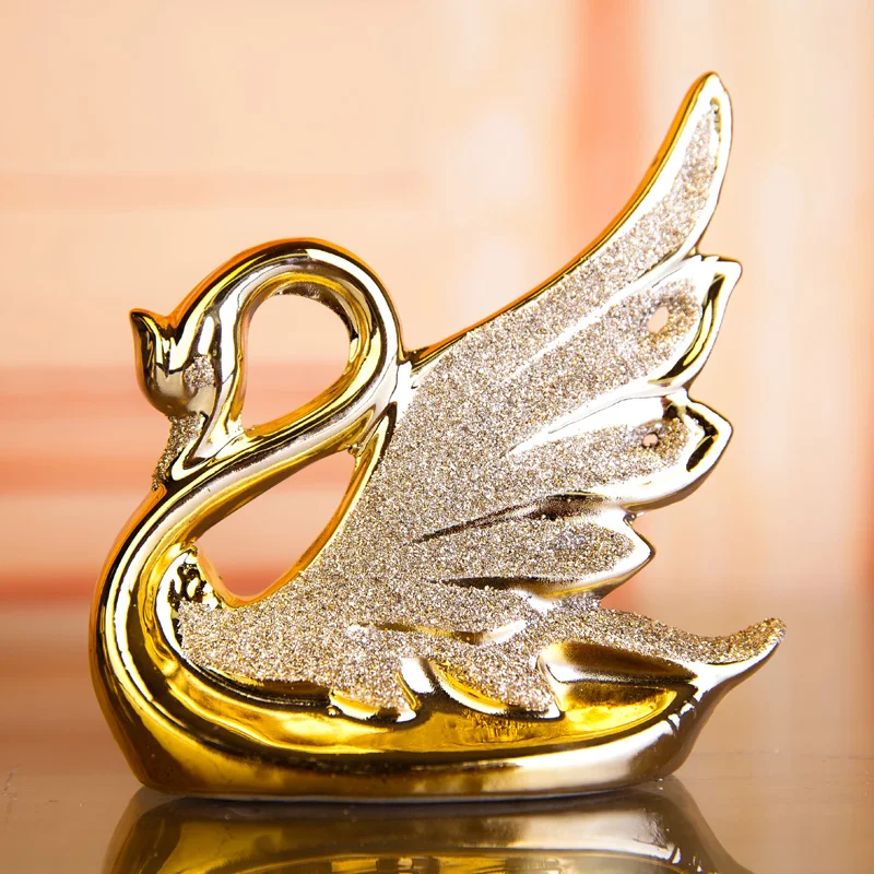 The two Home Furnishing Pui jewelry gold-plated Swan ceramic decoration room frosted wedding gift | Дом и сад