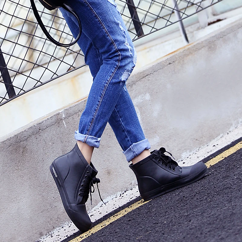 Женские непромокаемые ботинки Koovan бархатные с резиновой подошвой нескользящая