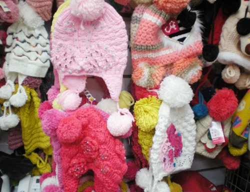 Рисунок 2 - Зимняя вязаная крючком шапка rithinstone