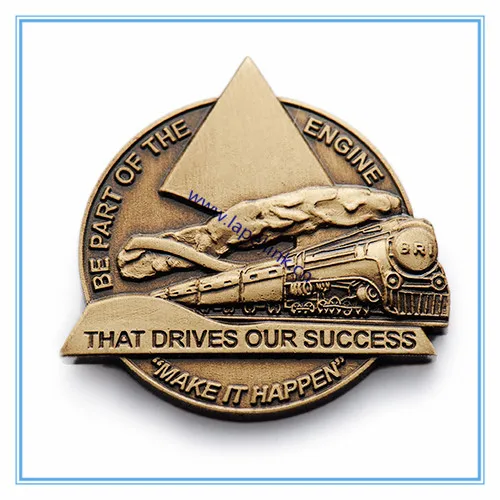 Крутой значок с логотипом пирата в форме сердца|badge|badge badgesbadge logo |