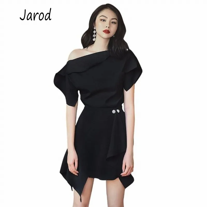 

New 2019 Summer Women Runway 2 PCS Set Sexy Fashion Black Ruffles Off Shoulder Shirt Tops + Beading irregular Skirts Set