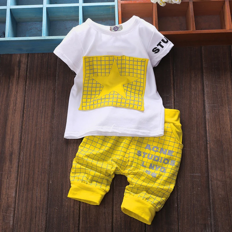 Chang sweet Baby boy clothes 2017 summer kids sets t-shirt+pants suit clothing set Star Printed newborn sport suits |