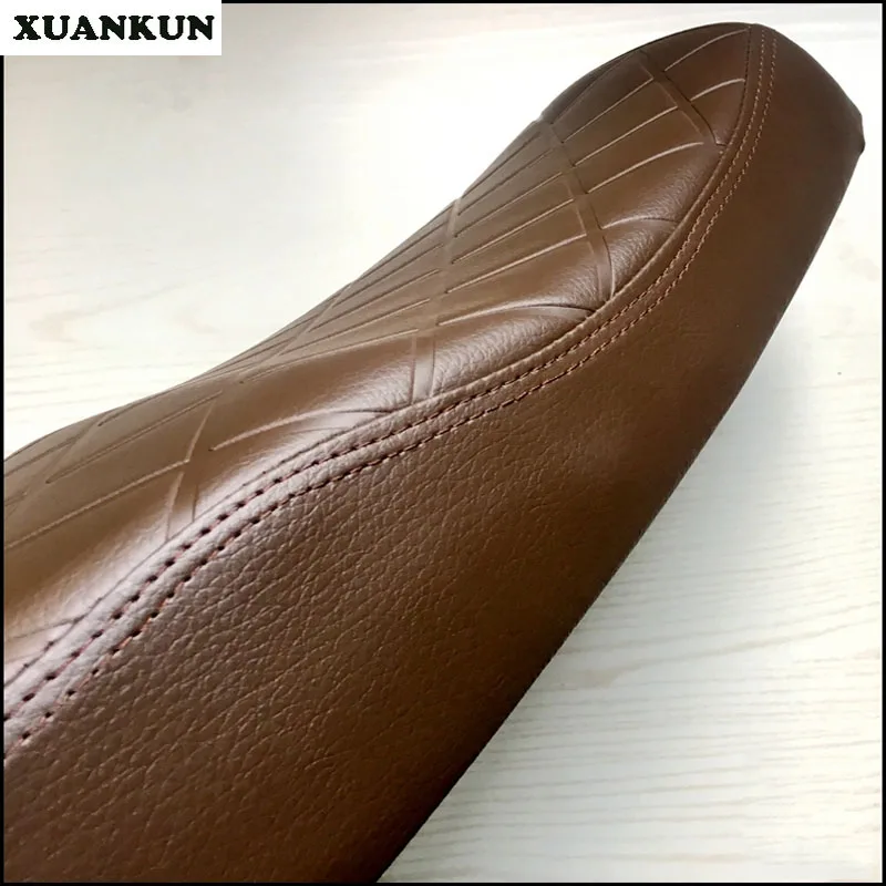 XUANKUN Cafe Racer Удобная подушка для сиденья мотоцикла в клетку форме ромба стиле ретро