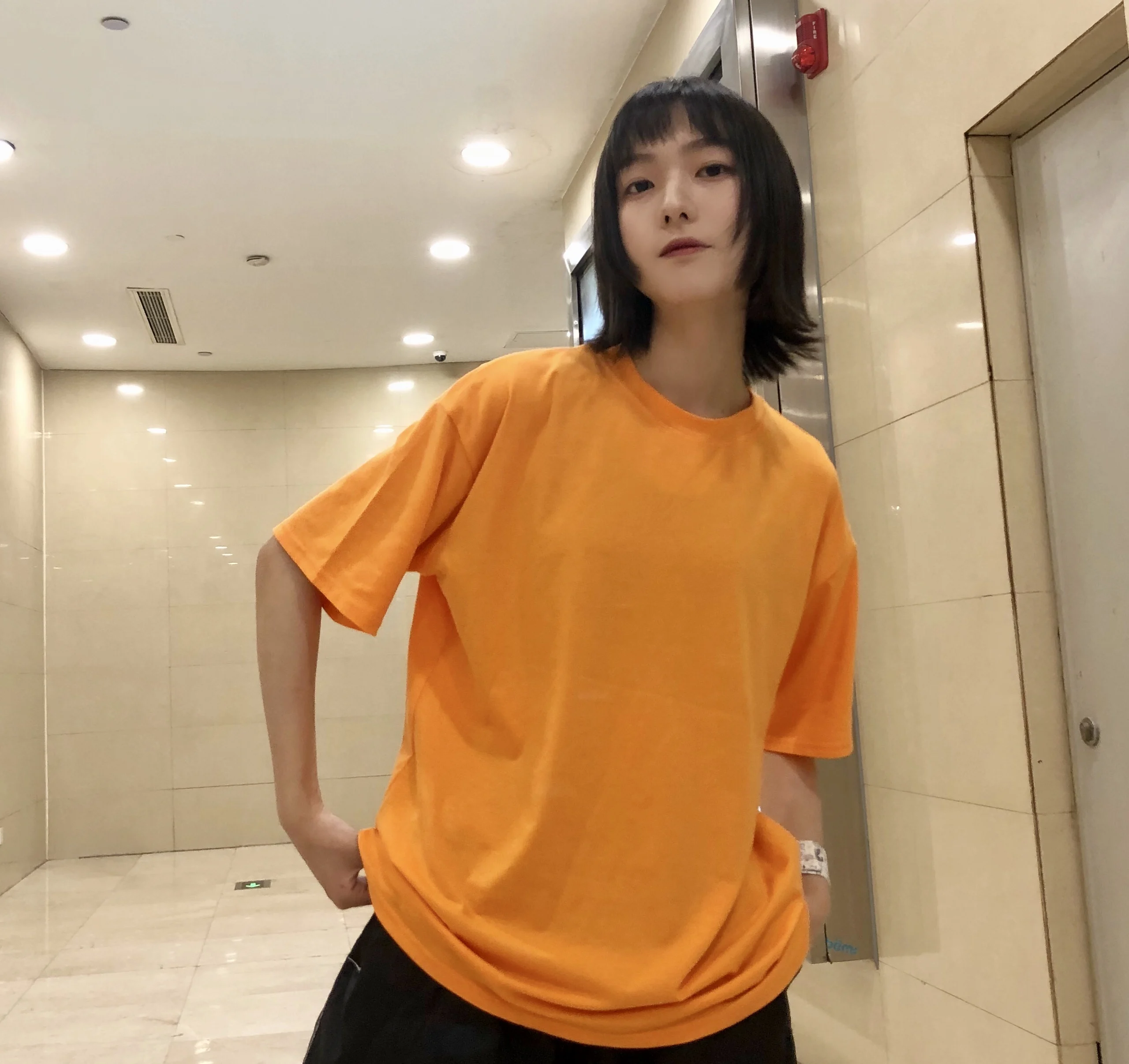 YouGeMan футболка Женская Весенняя летняя одежда Ulzzang Harajuku уличная флуоресцентная