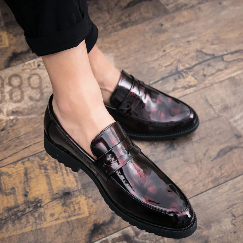 

Italian Pointed Toe Dress Formal Patent Leather Shoes Men Loafers Men Classic Wedding Dress Shoes Party Oxford Shoes for Men