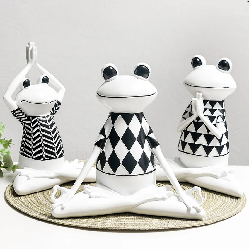 

Lovely Frog family resin Crafts cute animal figurines & miniatures fairy garden accessories modern home decor Wedding gifts